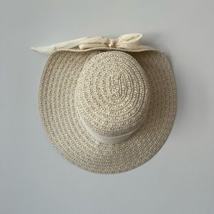 Cute beach/summer hat